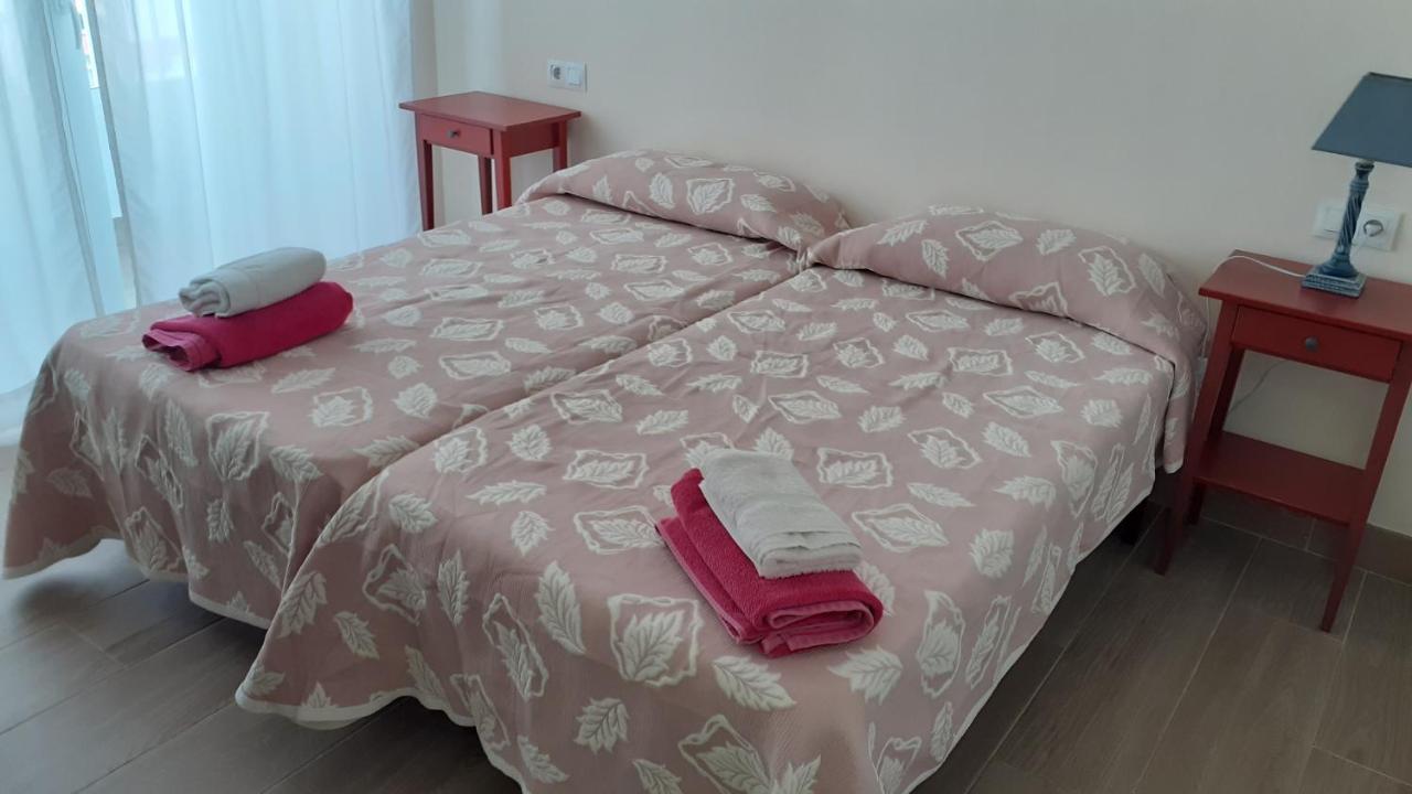 Amplio Piso Al Lado De La Playa En Nerja 아파트 외부 사진